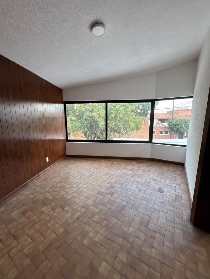 Venta de Casa en LOMAS 3a SECCION (18)