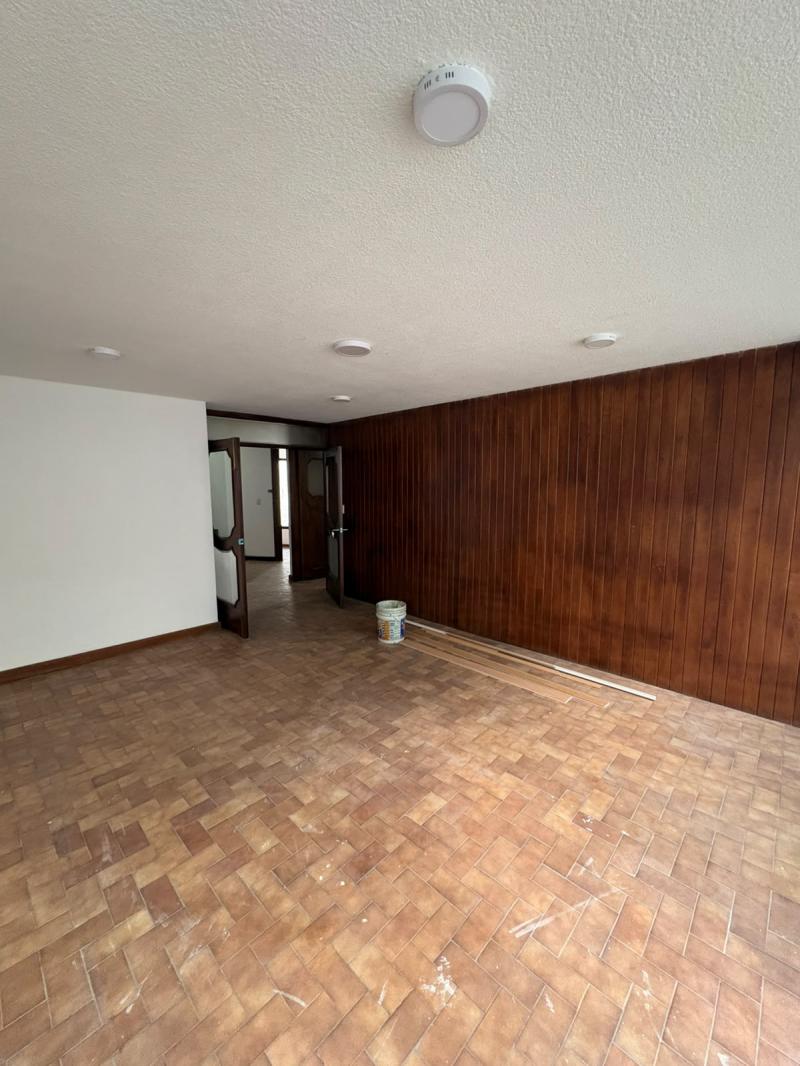 Venta de Casa en LOMAS 3a SECCION (16)