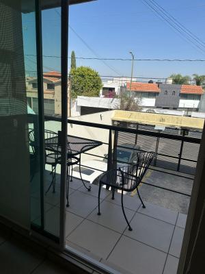 DEPARTAMENTO EN RENTA EN LOMAS 3 SECCION