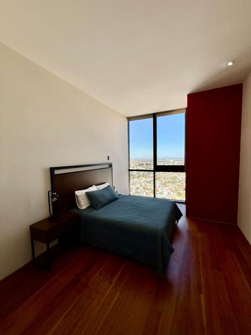 Renta de Departamento en LOMAS DEL TEC (7)