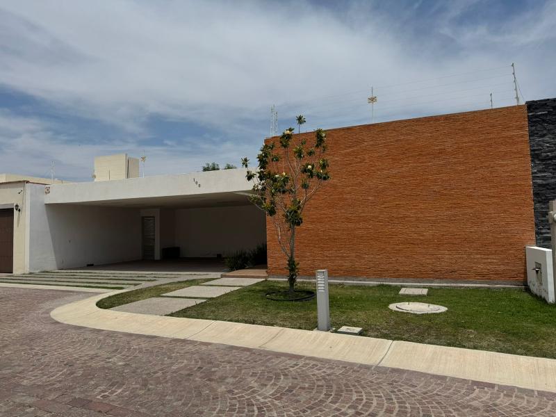 Renta de Casa en ALQUERIA DE POZOS (4)