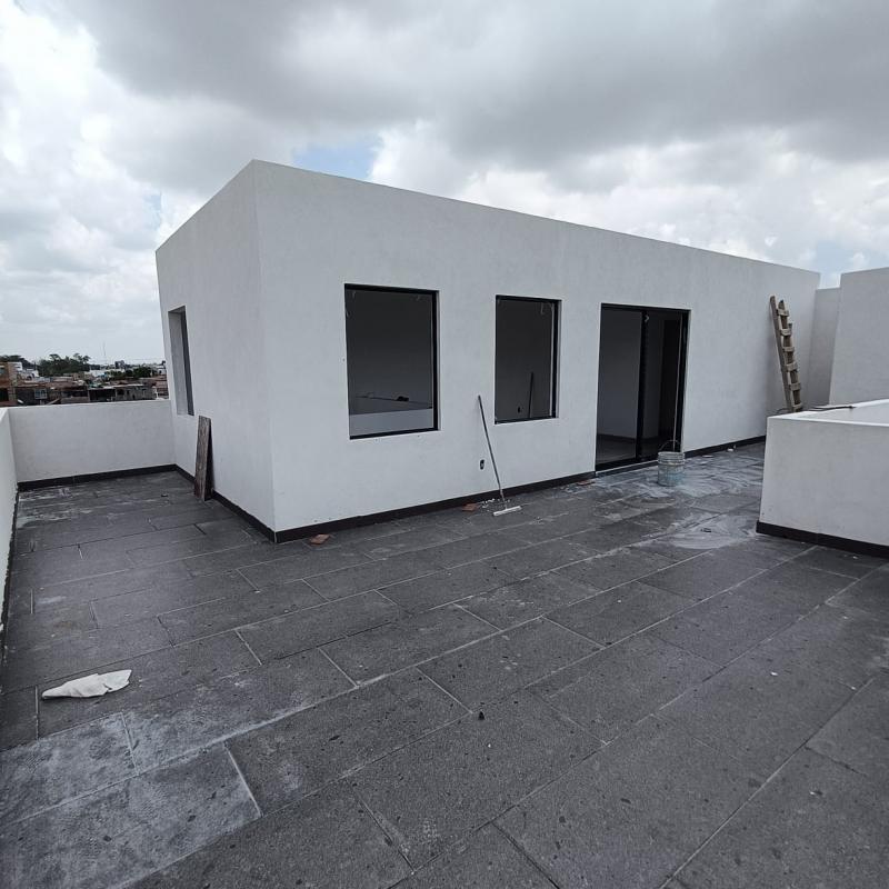 Venta de Casa en PARQUE REAL (16)
