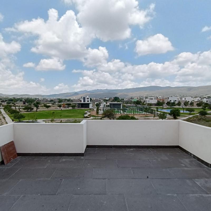 Venta de Casa en PARQUE REAL (17)