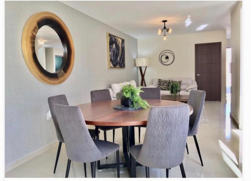 Venta de Casa en NUEVO VILLAVERDE (3)