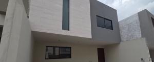 CASA EN VENTA EN SAN ANGEL V CON RECAMARA EN PB