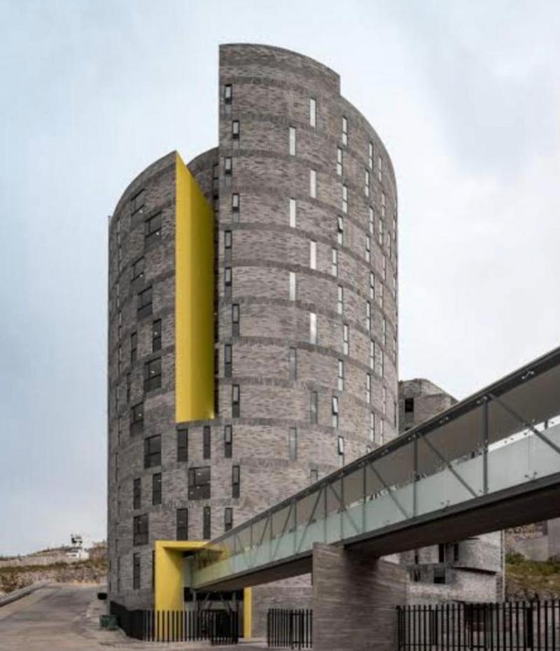 Consultorio en PRIVADAS DEL PEDREGAL FASE 1