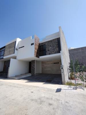 Venta de Casa en San Luis Potosi en Orense Venta de Casa en Orense