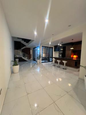 Venta de Casa en Privada Residencial CENNET