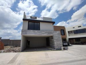 Venta de Casa en ALTO LAGO