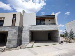 Venta de Casa en ALTO LAGO