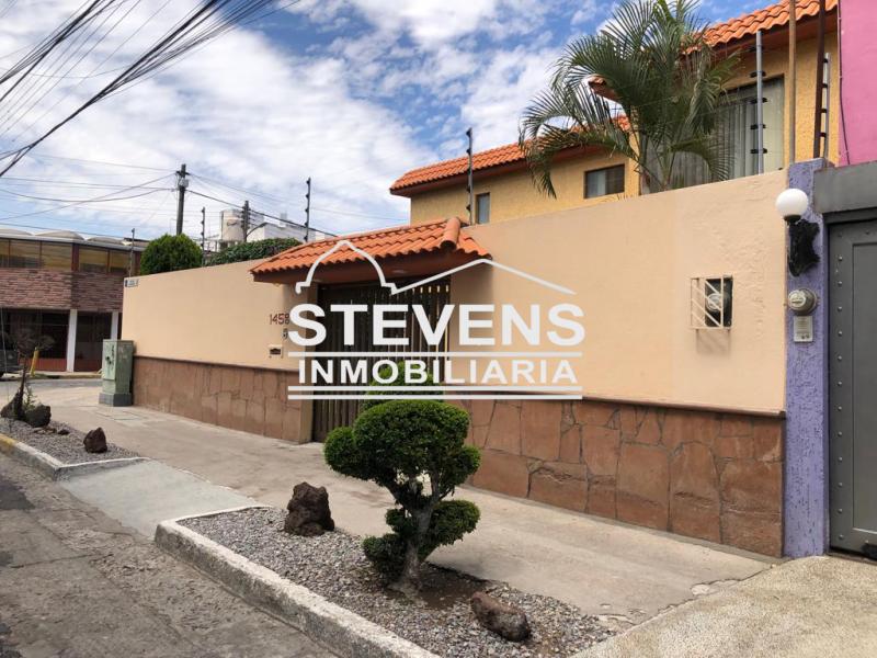 Venta de Casa  en San Luis Potosi en VIVEROS