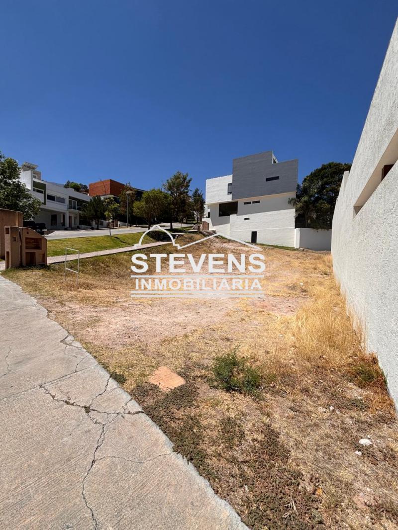 Venta de Terreno  en San Luis Potosi en PRIVADA DEL PEDREGAL 2