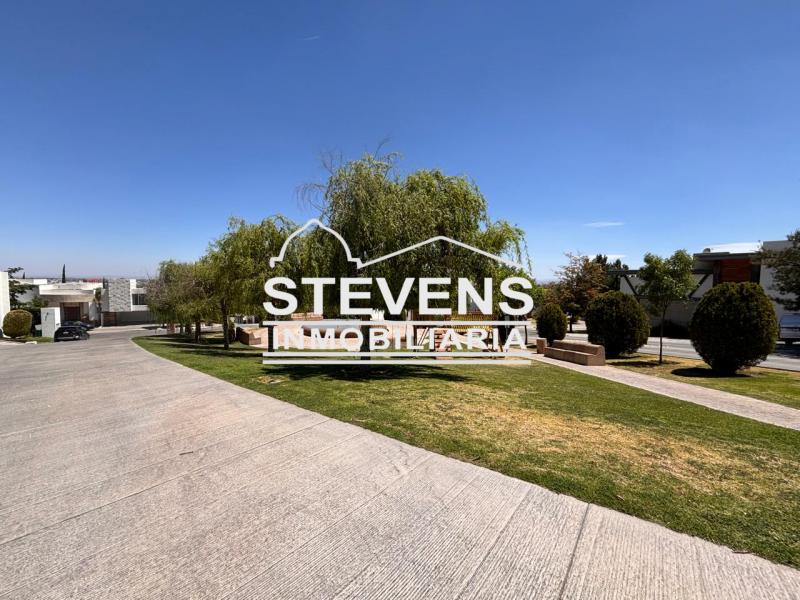 Venta de Terreno  en San Luis Potosi en PRIVADA DEL PEDREGAL 2