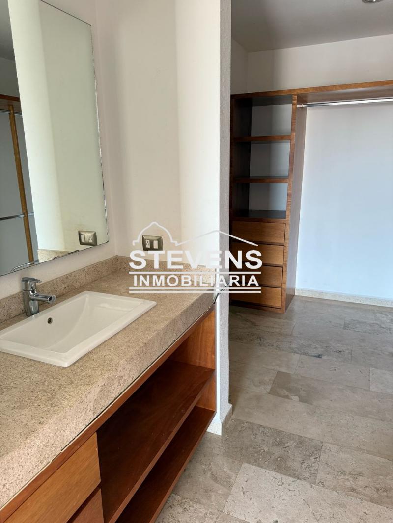Venta de Casa  en San Luis Potosi en CLUB DE GOLF LA LOMA