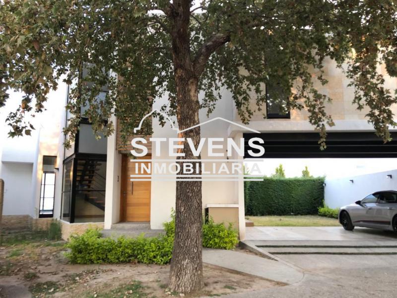 Renta de Casa  en San Luis Potosi en PRIVADA DEL PEDREGAL 2