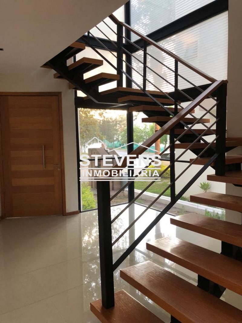 Renta de Casa  en San Luis Potosi en PRIVADA DEL PEDREGAL 2