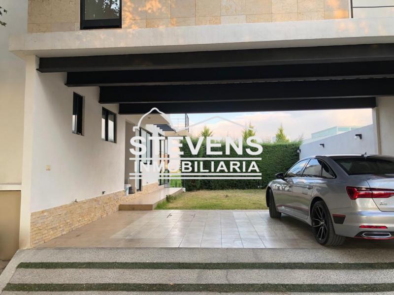 Renta de Casa  en San Luis Potosi en PRIVADA DEL PEDREGAL 2