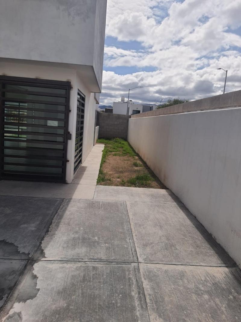 Renta de Casa  en SAN LUIS POTOSI en LOS LAGOS RESIDENCIAL