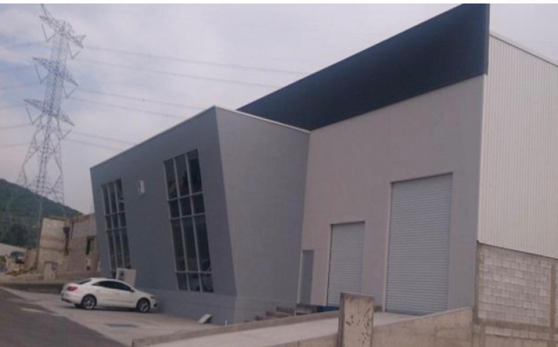 Venta de Nave Industrial  en QUERETARO en POR LOS CUES