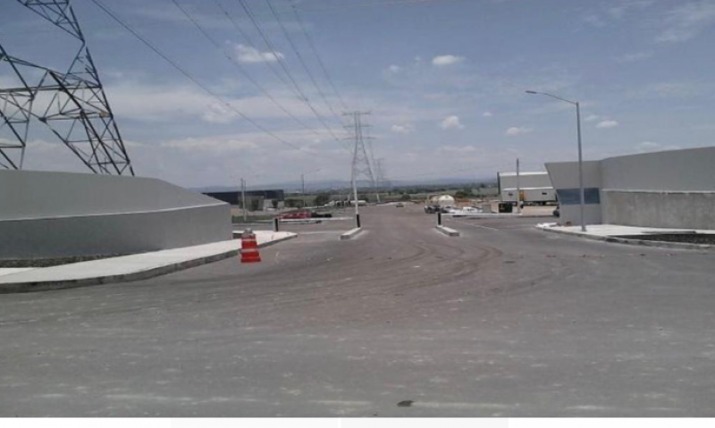 Venta de Nave Industrial  en QUERETARO en POR LOS CUES