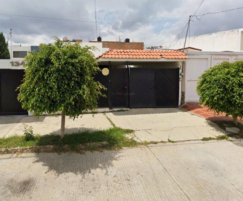 Venta de Casa  en SAN LUIS POTOSI en LOMA ALTA