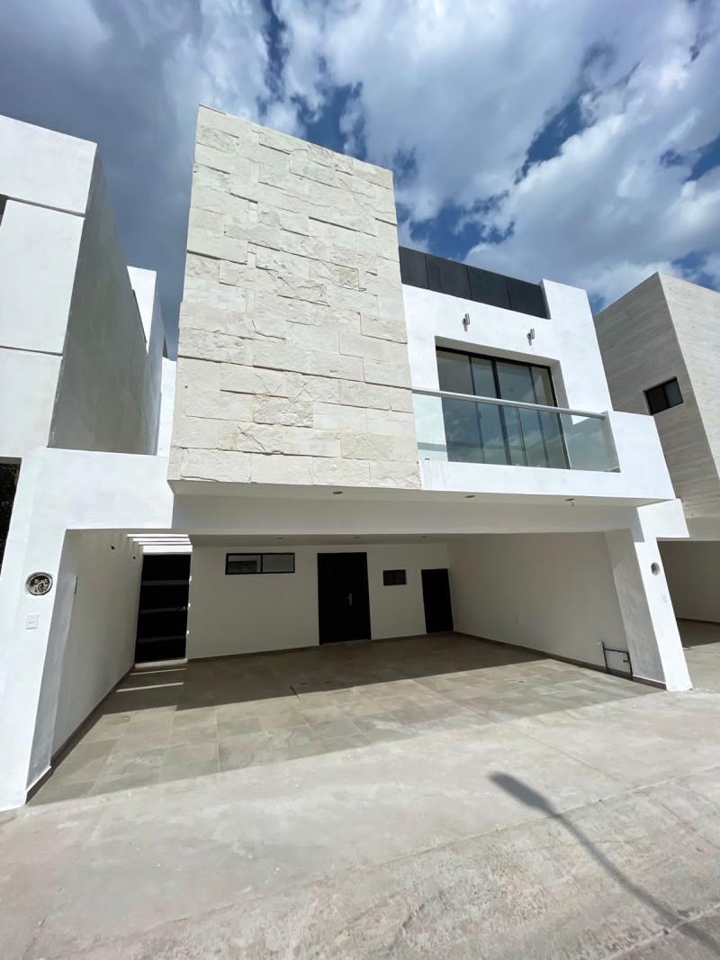 Venta de Casa  en  en CIMERA RESIDENCIAL