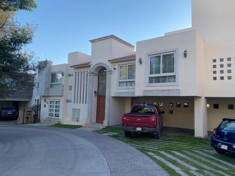 Venta de Casa  en SAN LUIS POTOSI en PRIVADAS DEL PEDREGAL 2