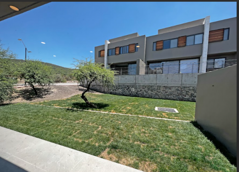 Venta de Casa  en QUERETARO en ALTOZANO