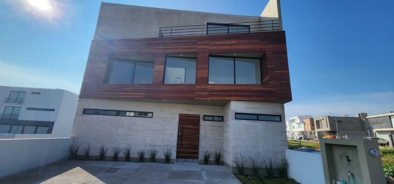 Venta de Casa  en QUERETARO en COLINAS DE JURIQUILLA