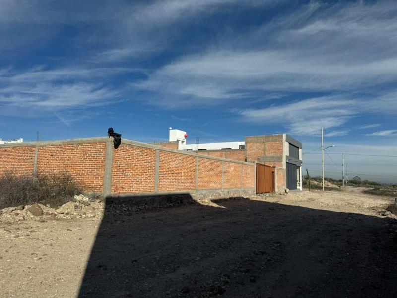 Venta de Terreno  en SAN LUIS POTOSI en MEXQUITIC DE CARMONA