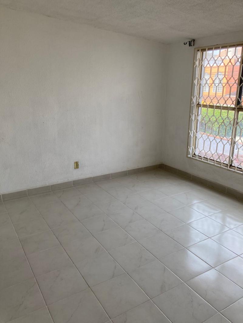 Venta de Casa  en SAN LUIS POTOSI en HIMNO NACIONAL 1a SECCION