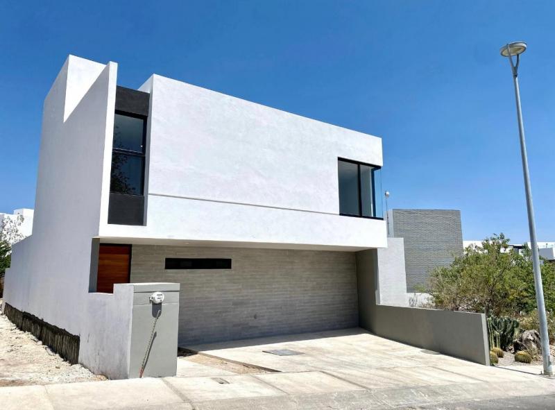 Venta de Casa  en QUERETARO en FRACC. ZIBATA