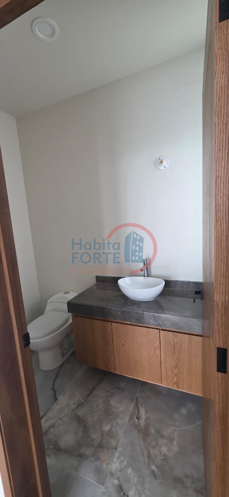 Venta de Casa en SAN LUIS POTOSI, LA LOMA DE GOLF