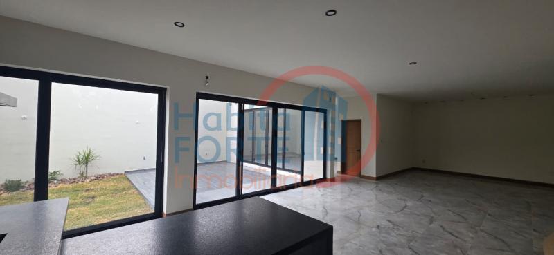 Venta de Casa en SAN LUIS POTOSI, LA LOMA DE GOLF