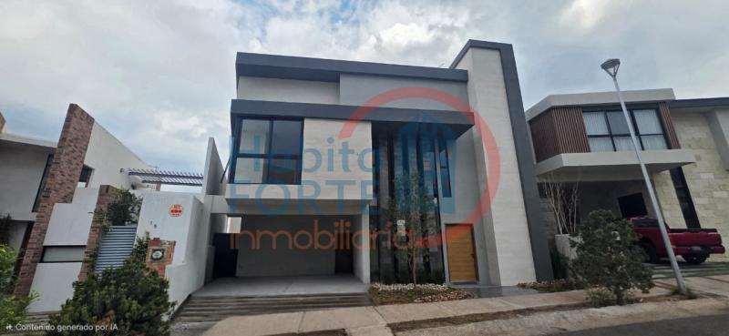 Venta de Casa en SAN LUIS POTOSI, LA LOMA DE GOLF