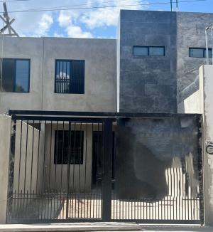 Venta de Casa en COL. SATELITE