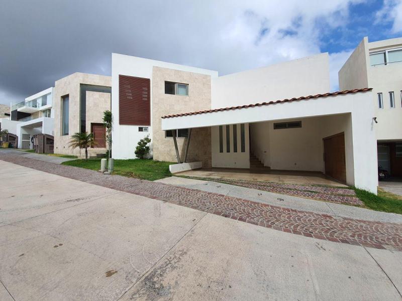 Venta de Casa  en SAN LUIS POTOSI en SIERRAZUL