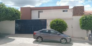 Venta de Casa en LOMAS 4a SECCION