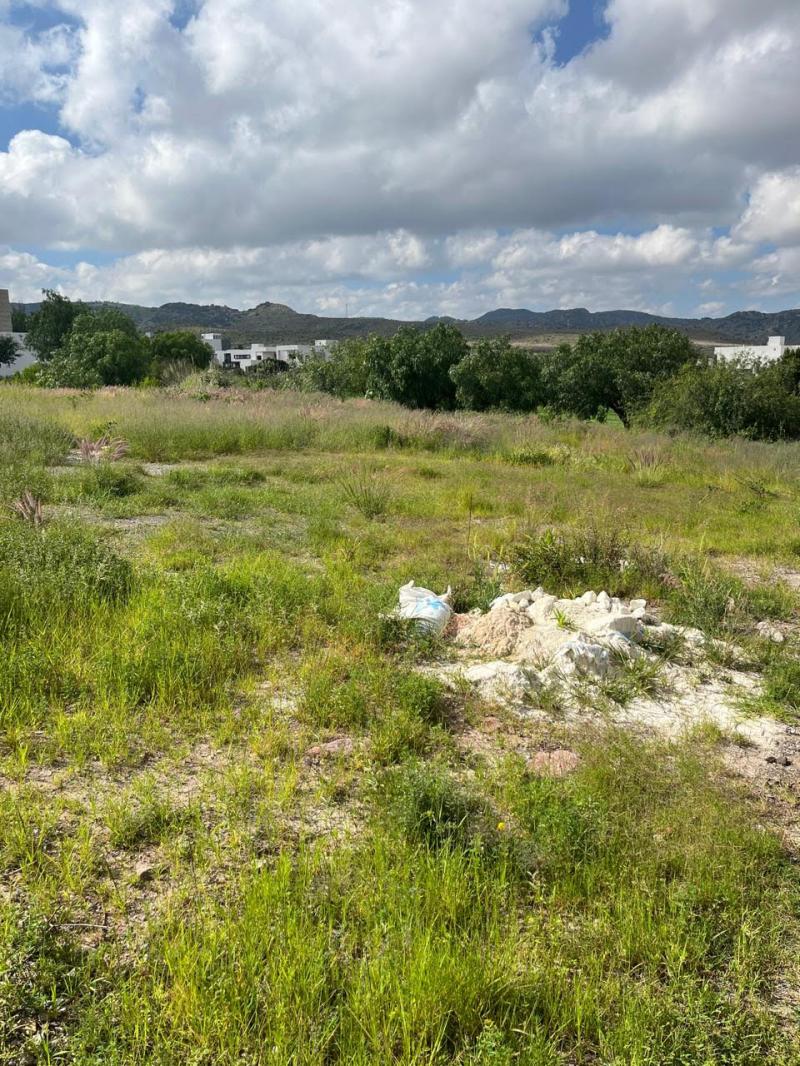 Venta de Terreno  en SAN LUIS POTOSI en LA LOMA DE GOLF