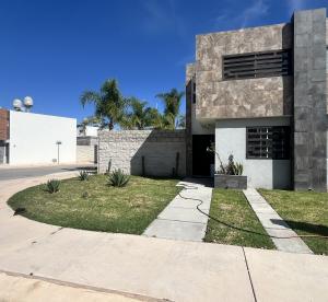 Renta de Casa en LAGUNA DE SANTA RITA