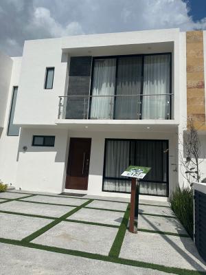 Venta de Casa en SAN ISIDRO JURIQUILLA