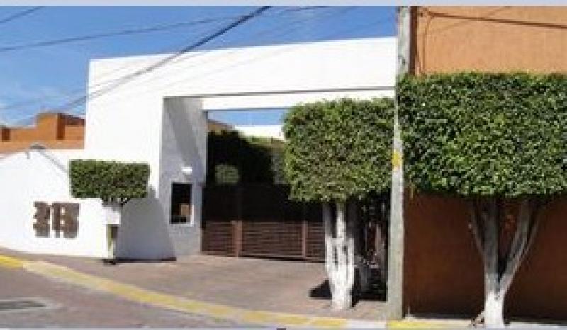 Venta de Casa  en QUERETARO en JURIQUILLA, SANTA ROSA JAUREGUI