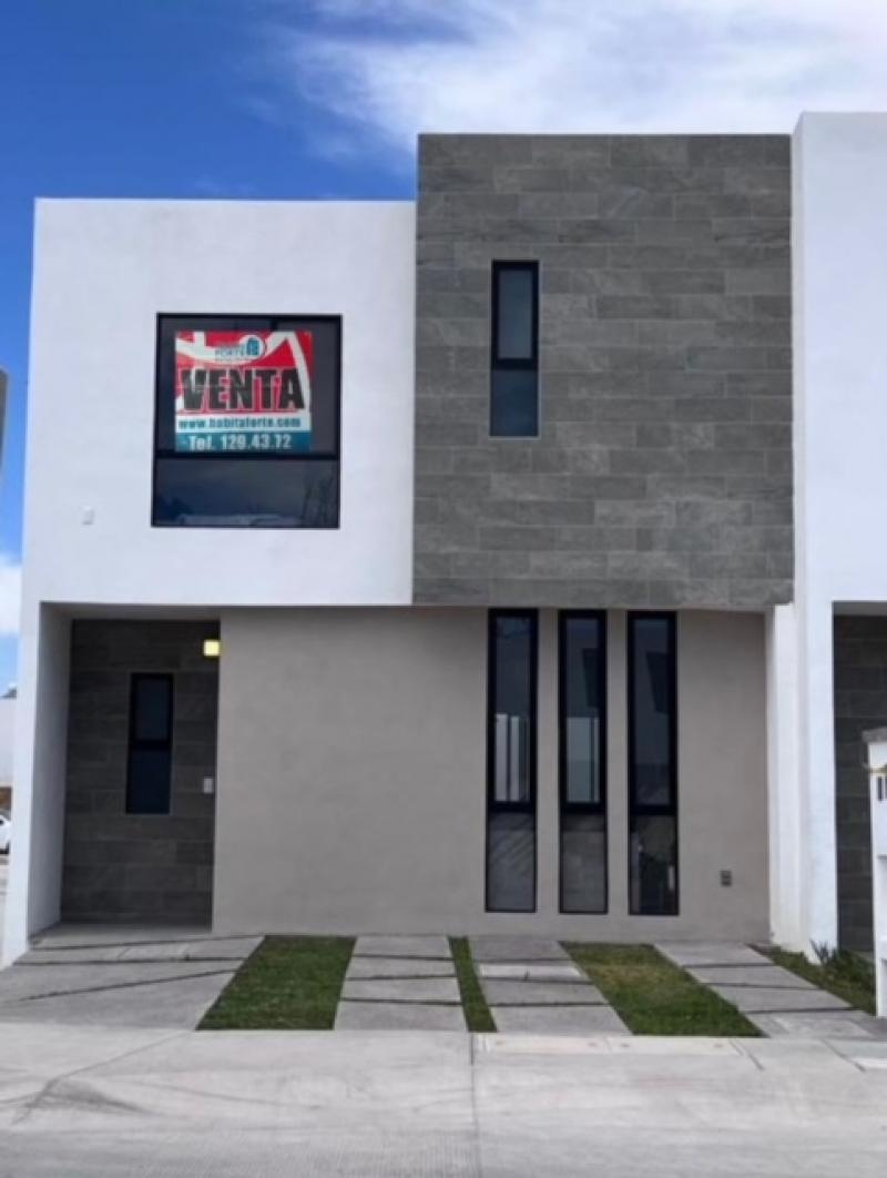 Venta de Casa  en  en BOSQUES DE SANTA RITA (POZOS)