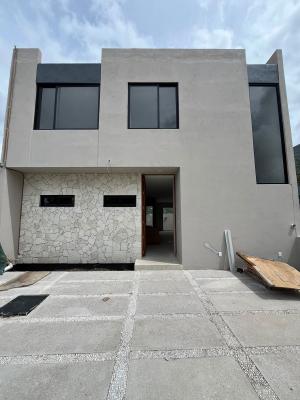 Venta de Casa en ALTOZANO