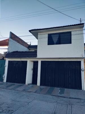 Venta de Casa en JACARANDAS