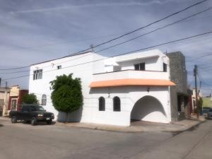 Venta de Casa en QUINTAS DE LA HACIENDA 2a SECCION