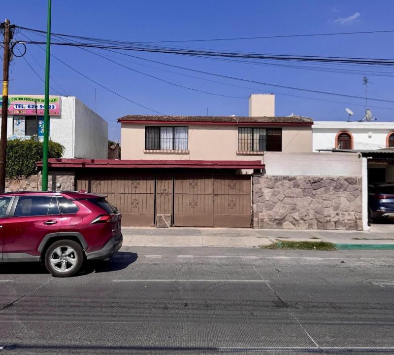 Venta de Casa  en SAN LUIS POTOSI en HIMNO NACIONAL 1a SECCION