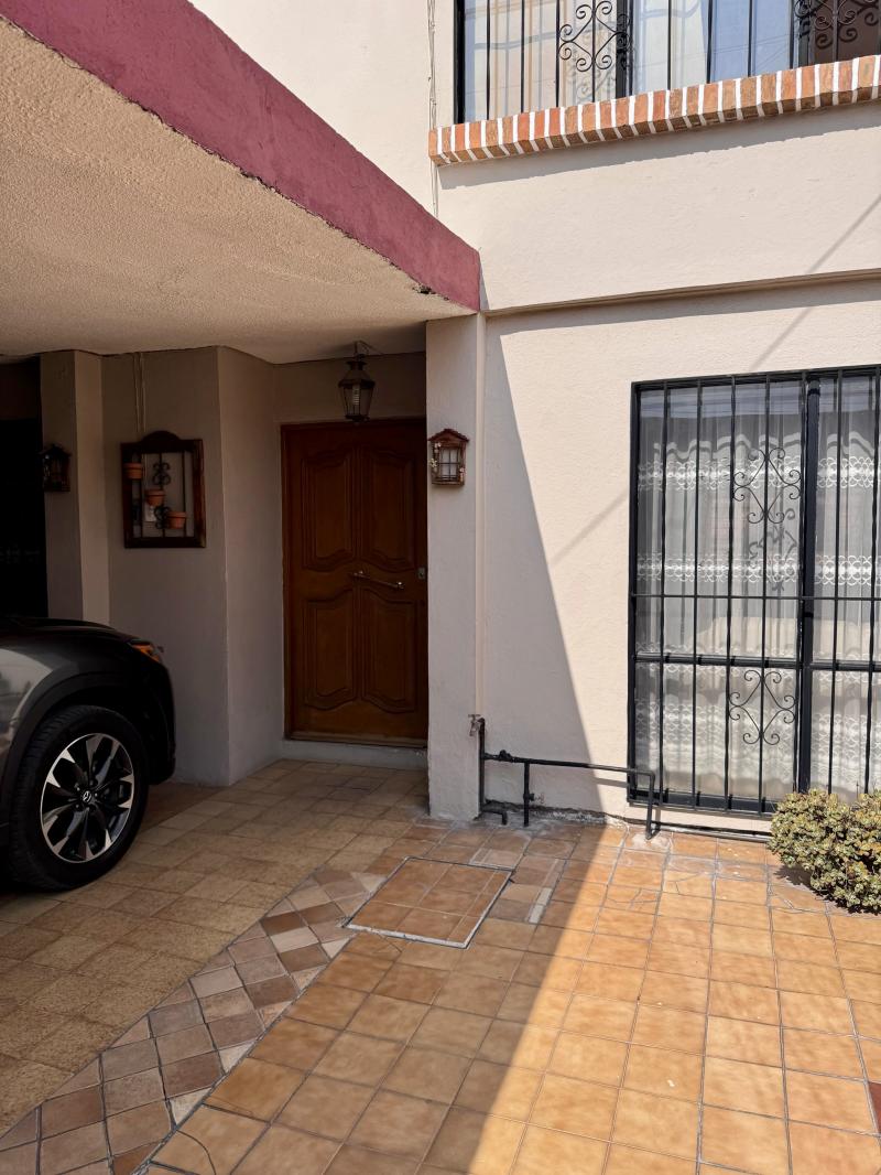 Venta de Casa  en SAN LUIS POTOSI en HIMNO NACIONAL 1a SECCION