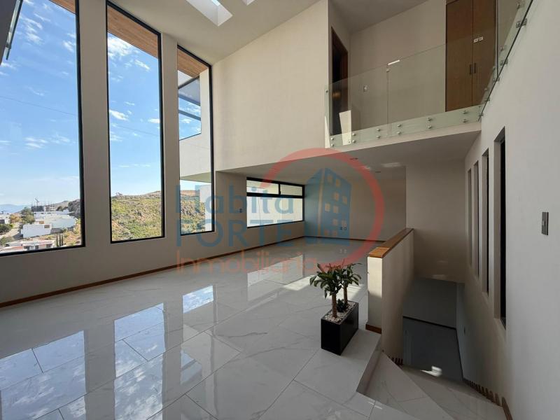 Venta de Casa en , FRACCIONAMIENTO SIERRAZUL