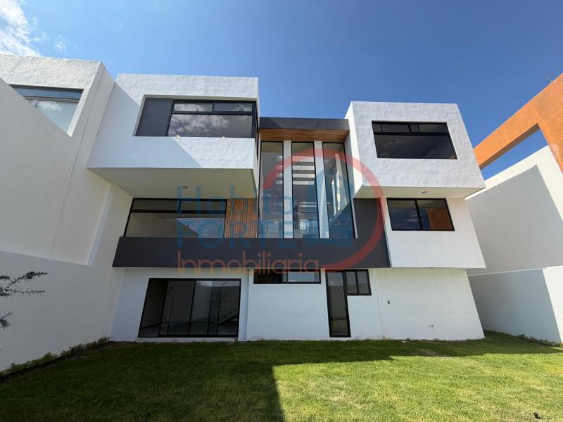 Venta de Casa en , FRACCIONAMIENTO SIERRAZUL